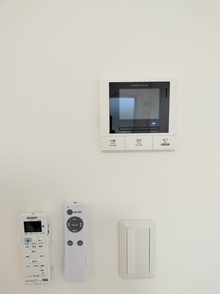 セキュリティ　来客の顔が見えて安心！TVモニターホン付きです♪