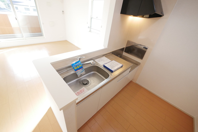 キッチン　★調理スペースの広いキッチンです★