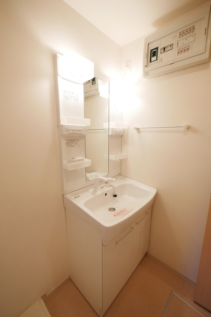 洗面設備　★独立洗面台も人気の設備です★