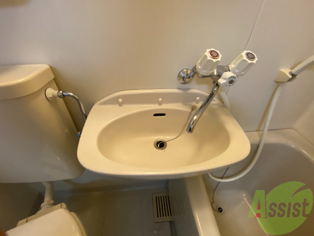 洗面設備　洗面台はこちら。忙しい朝の心強い味方です。