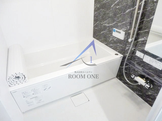 バス・シャワールーム　お風呂です。