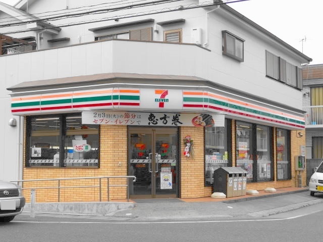 コンビニ　セブンイレブン市川新井3丁目店（コンビニ）まで211m