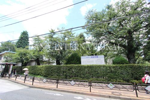 高校・高専　桐朋女子中学校・高等学校（高校・高専）まで1925m