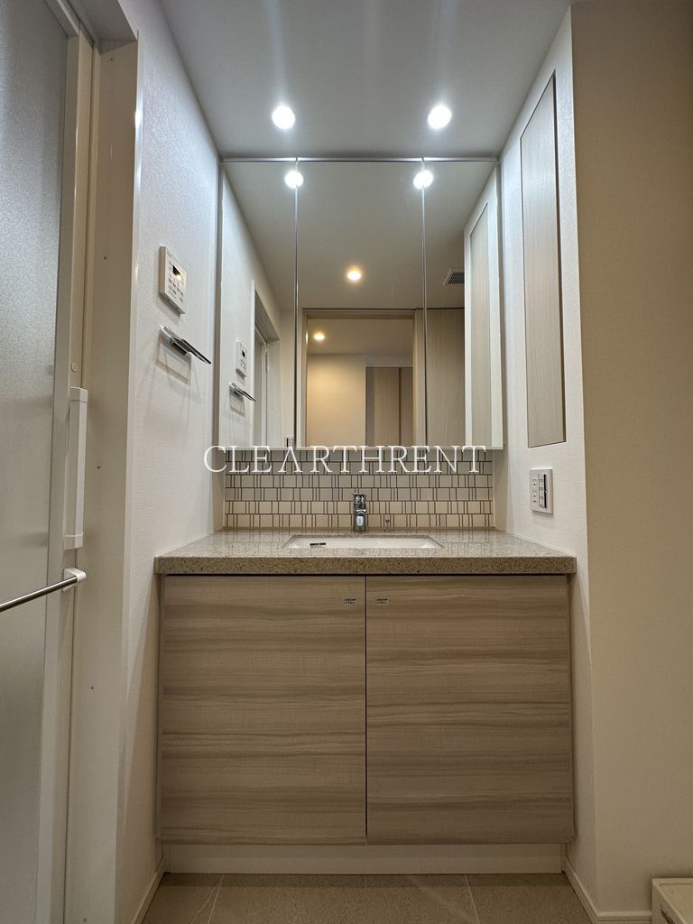 洗面設備　カラースキーム現地要確認