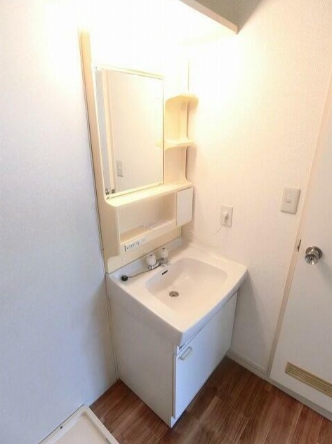 洗面設備　洗面所です