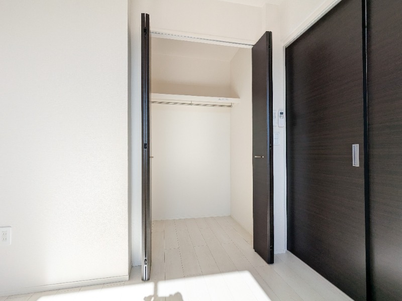 収納　図面と現状に相違がある場合には現状を優先