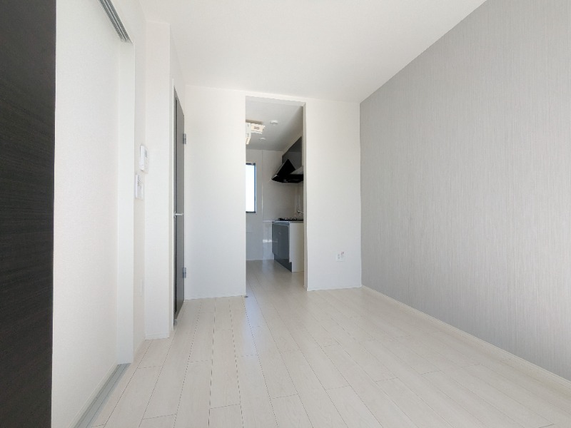 居室・リビング　図面と現状に相違がある場合には現状を優先