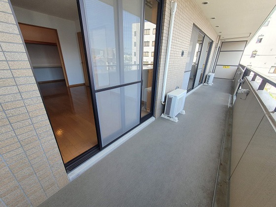 バルコニー　※別部屋の写真です