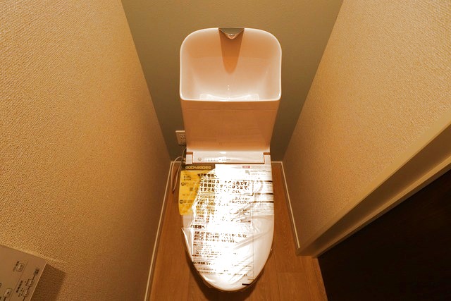 トイレ　写真は別部屋となります。