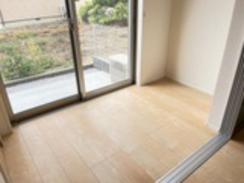 バルコニー　図面と現状に相違がある場合には現状を優先