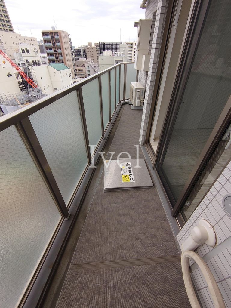 バルコニー　バルコニー