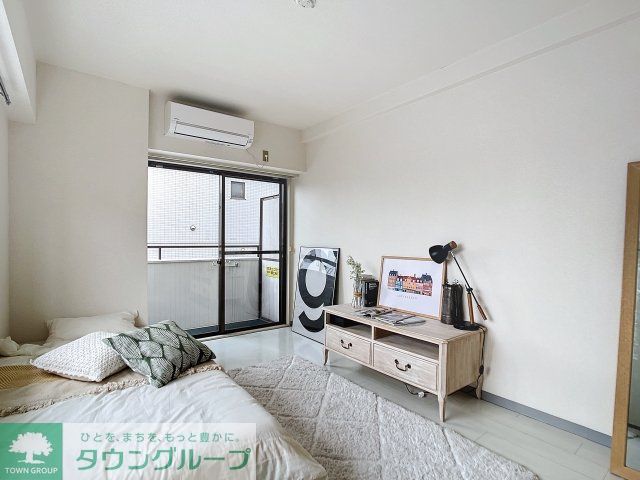 居室・リビング　※家具・小物はイメージです