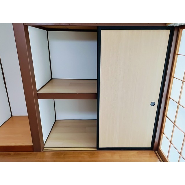 収納　押入