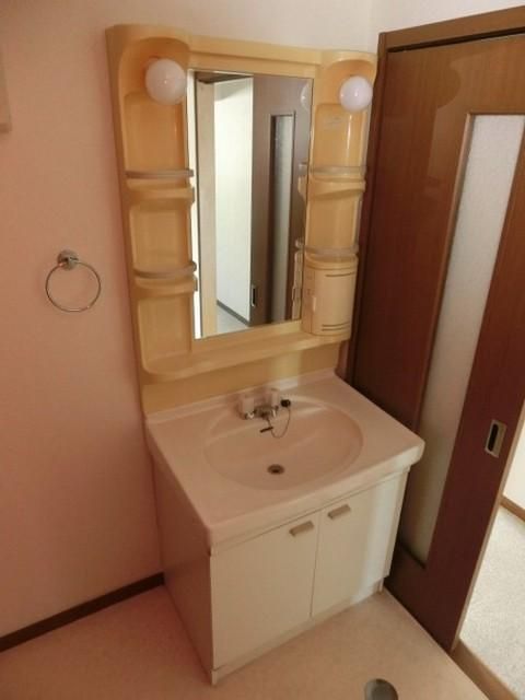 洗面設備　独立洗面台