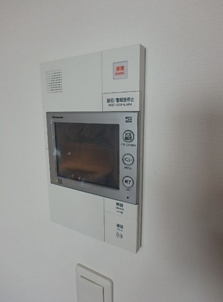 セキュリティ　写真は同タイプ住居です。