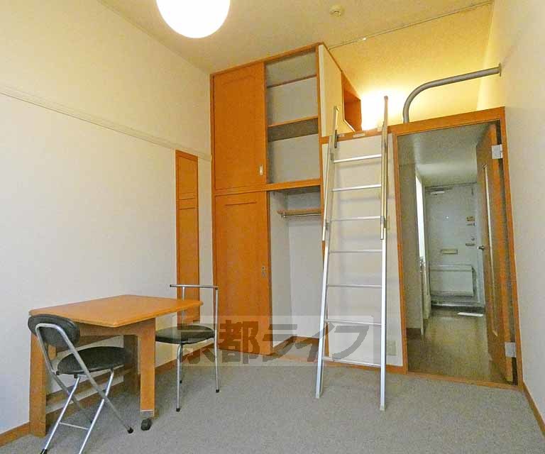 居室・リビング　広々としたお部屋です！