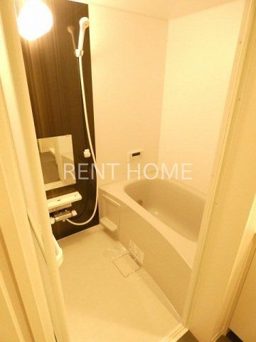 バス・シャワールーム　追い焚き機能付きです