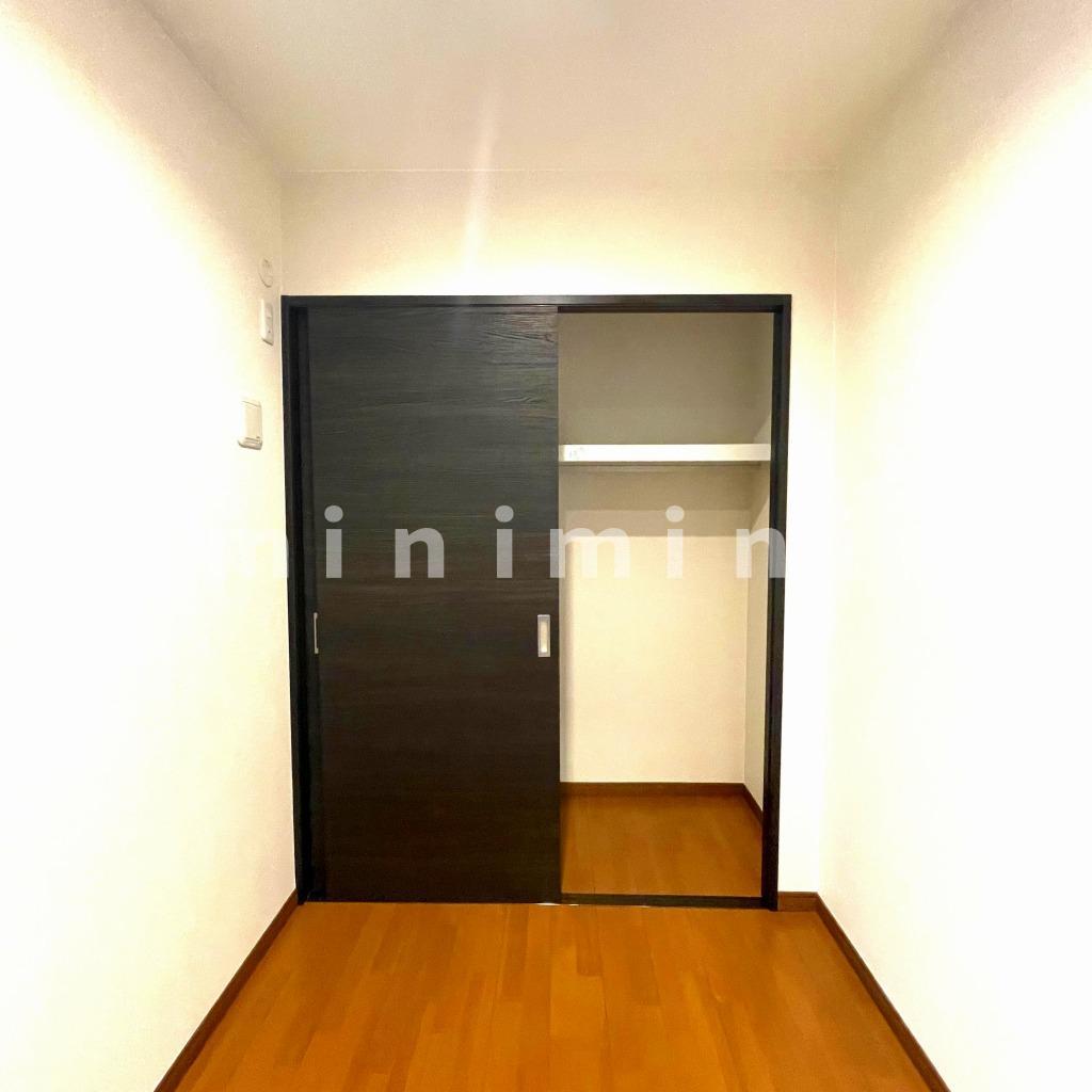 収納　※写真は別号室のものですので現状優先させていただきます。