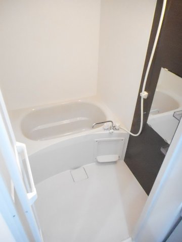 バス・シャワールーム　日々の疲れを癒すお風呂付です