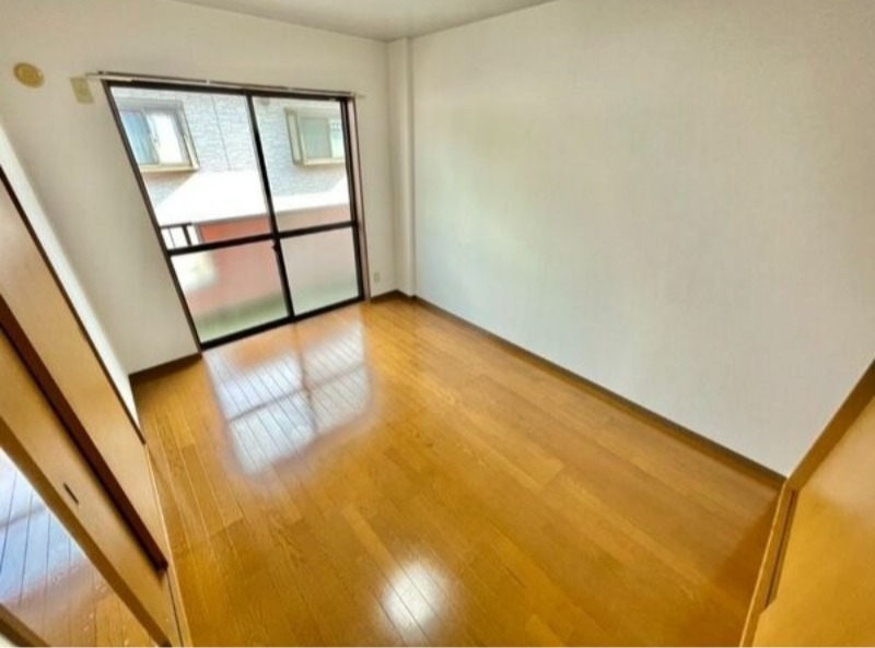 居室・リビング　図面と現状に相違がある場合には現状を優先