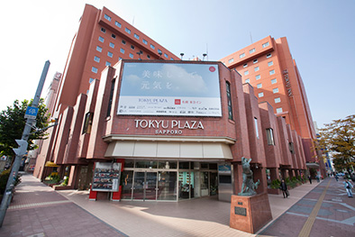 ショッピングセンター　東急プラザ札幌（ショッピングセンター）まで593m