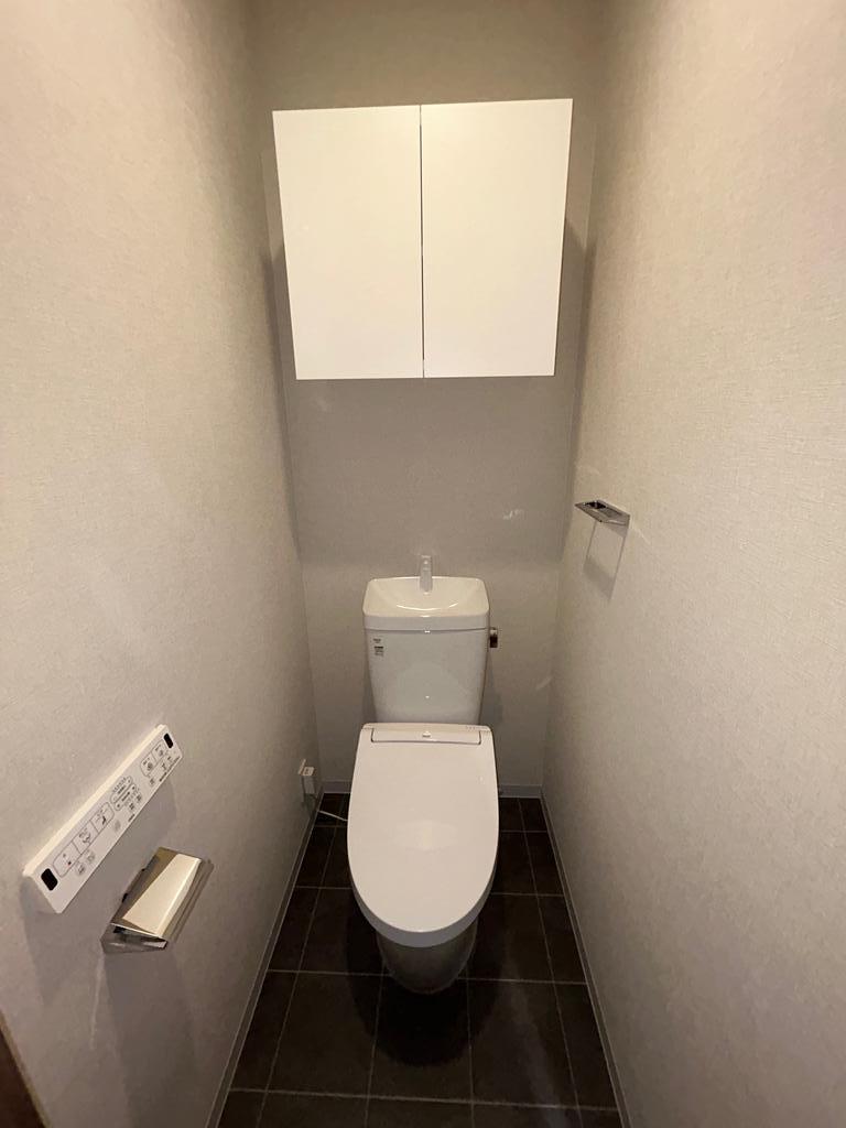 トイレ　参考写真