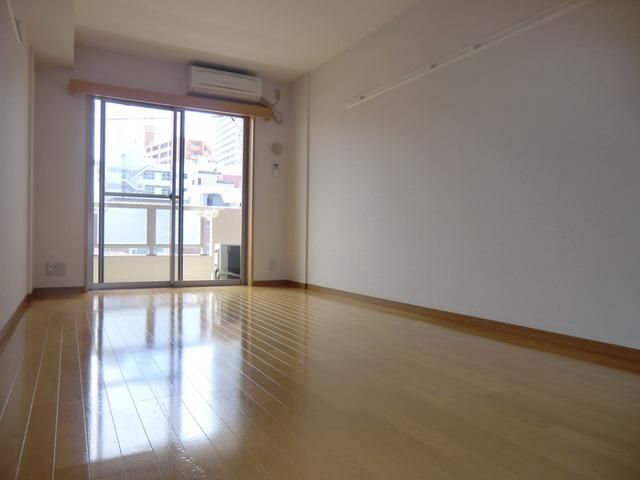 その他部屋・スペース　明るいお部屋です