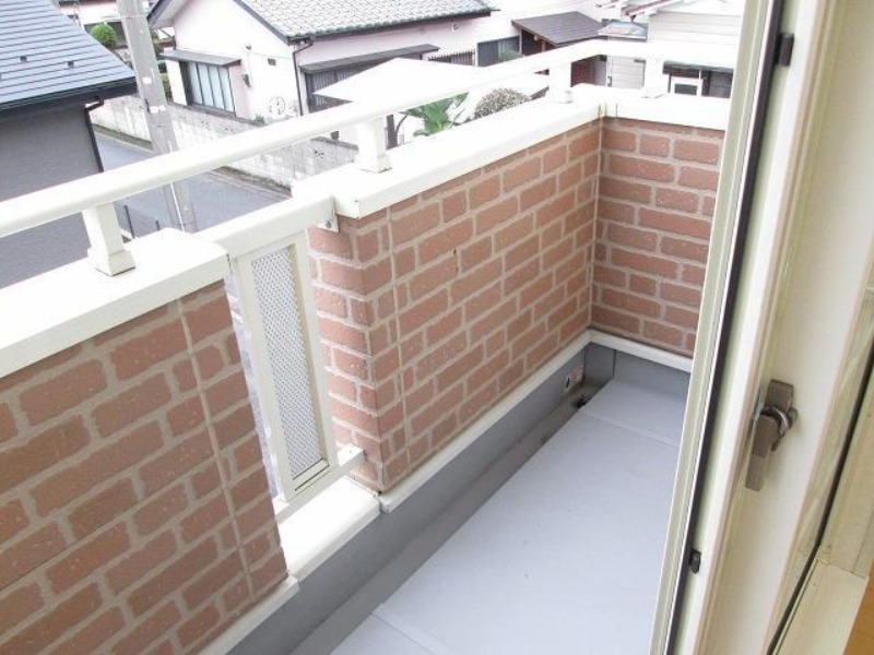 バルコニー　図面と現状に相違がある場合には現状を優先