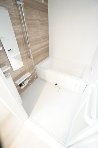 バス・シャワールーム　※同物件・同タイプの写真です。