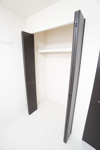 収納　※同物件・同タイプの写真です。※反転タイプ