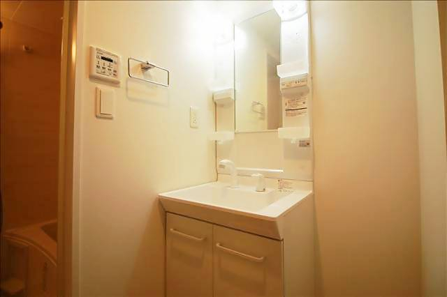 洗面設備　※別部屋の参考写真となります※現況優先※