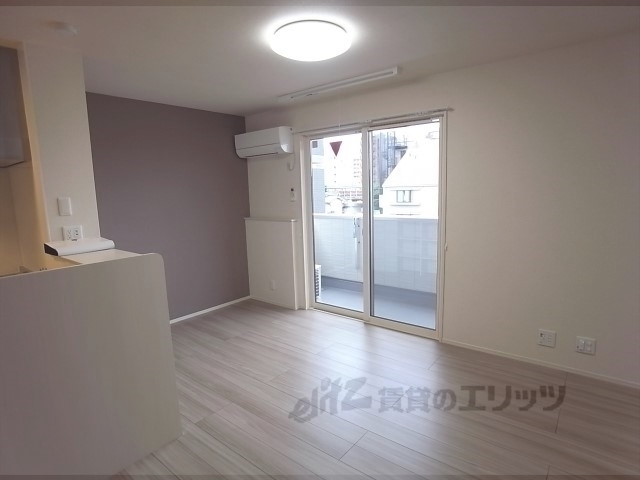 居室・リビング　リビング