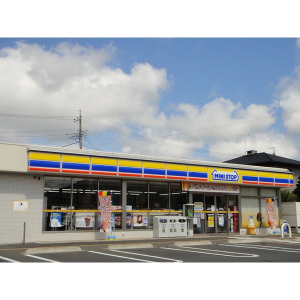 コンビニ　ミニストップ千葉桜木６丁目店（コンビニ）まで223m