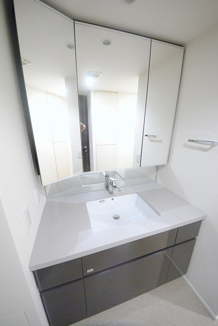 洗面設備　写真は４０７号室