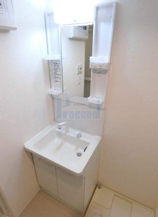 洗面設備　使いやすい独立洗面台☆