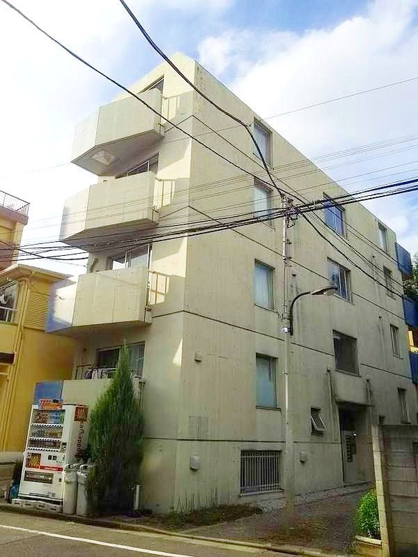 建物外観　内見の予約先はタウンハウジング池袋東口店になります★★