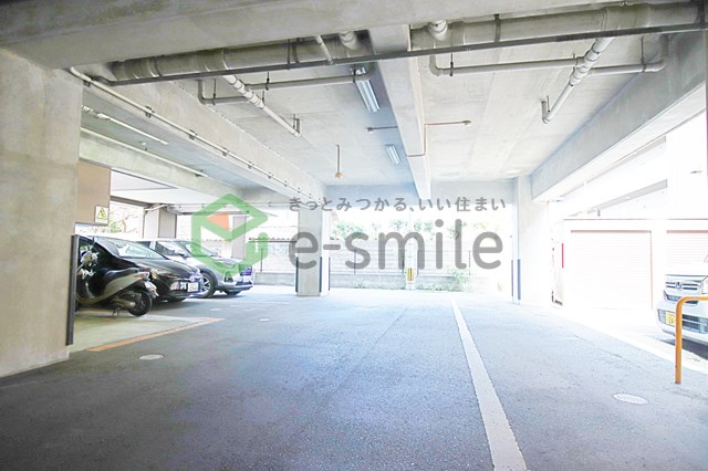 駐車場　カースペースがあります