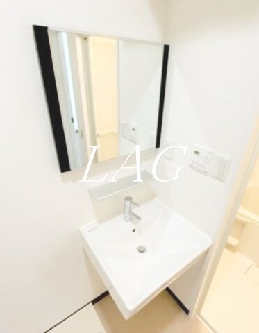 洗面設備　洗面台です。