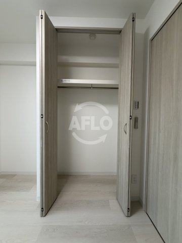 収納　Alivis新町　クローゼット
