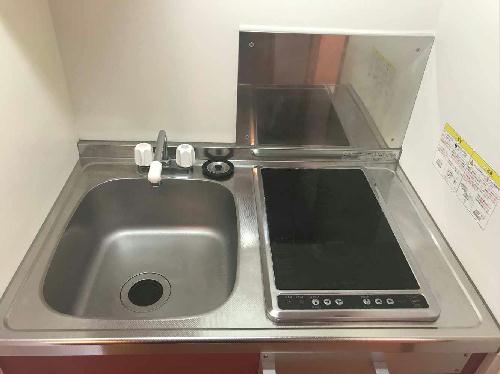 キッチン　二口電気コンロはお手入れも簡単です