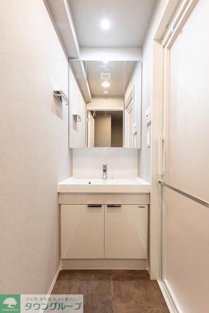 洗面設備　Aタイプ2023年12月撮影 同タイプ301号室の写真です。