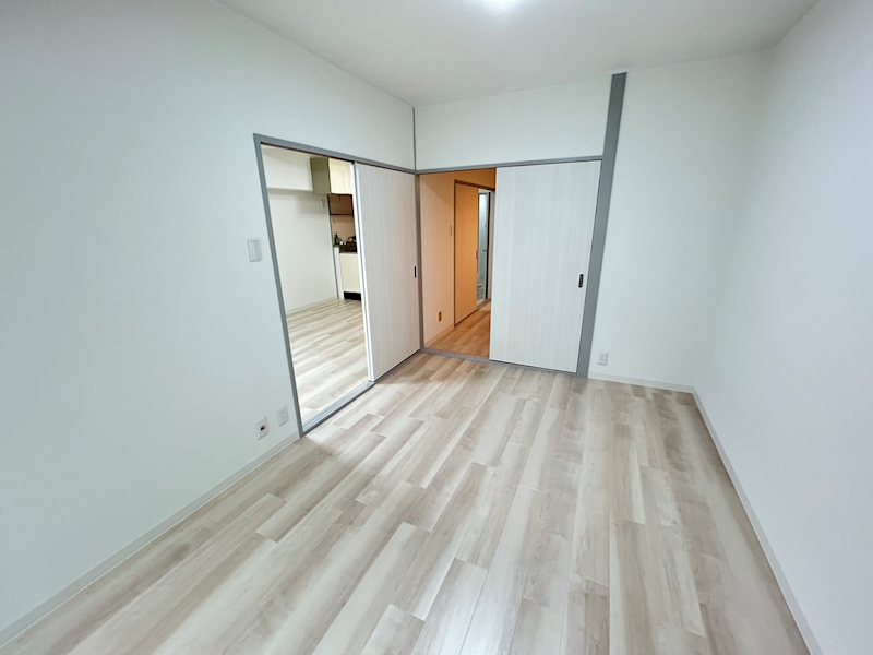 洗面設備　※類似タイプ・別号室の写真です★（実際のお部屋とは異なります