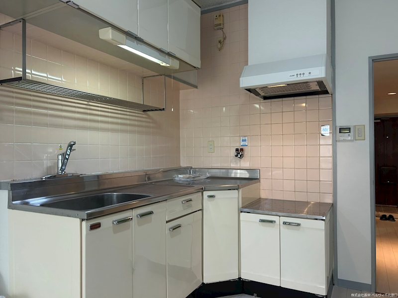 キッチン　※類似タイプ・別号室の写真です★（実際のお部屋とは異なります