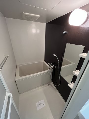 バス・シャワールーム　バストイレセパレートタイプでオススメ♪