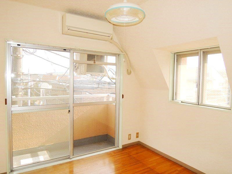 居室・リビング　★お部屋探しはタウンハウジング稲田堤店まで★