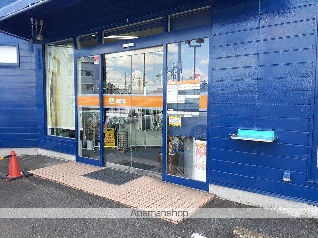 郵便局　茜部簡易郵便局（郵便局）まで260m