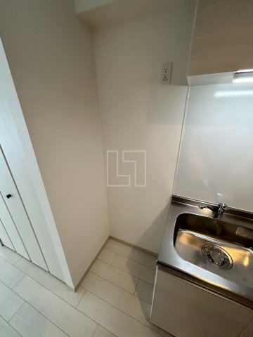 その他　ロッカベラアパートメント　冷蔵庫置場