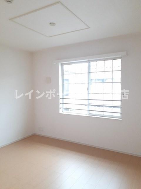 その他部屋・スペース　使い勝手のいい寝室です