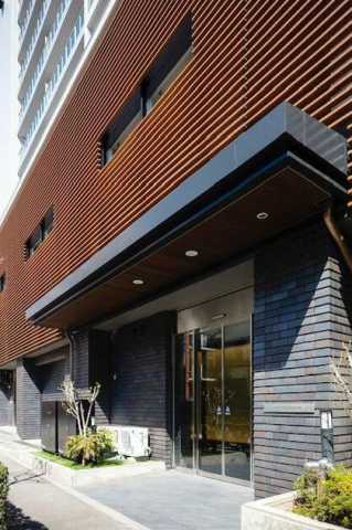 エントランス　ヒルトップ・スクエアー