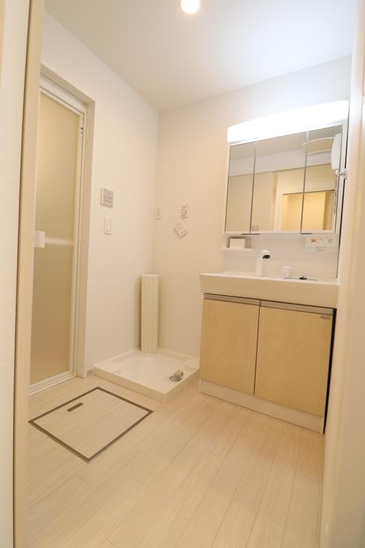 洗面設備　シャワー洗面台